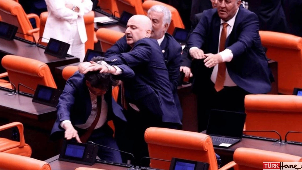 Erdoğan’ın başdanışmanı Karaismailoğlu’nu tebrik etti