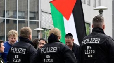 Berlin’de 'Filistin' eylemine müdahale: Çok sayıda gözaltı var