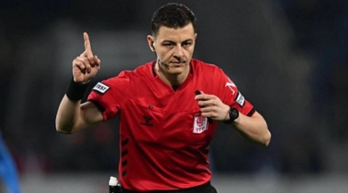 Penaltıdan sonra kaleciyle konuşan hakem Ozan Ergün’ün sözleri gündem oldu: VAR verdi, ben ne yapabilirim?