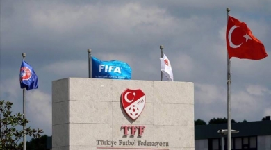 Galatasaray ve Samsunspor’un lig maçlarına erteleme